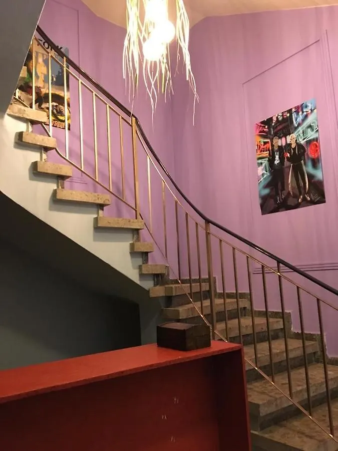 Noer Hostel Larnaka